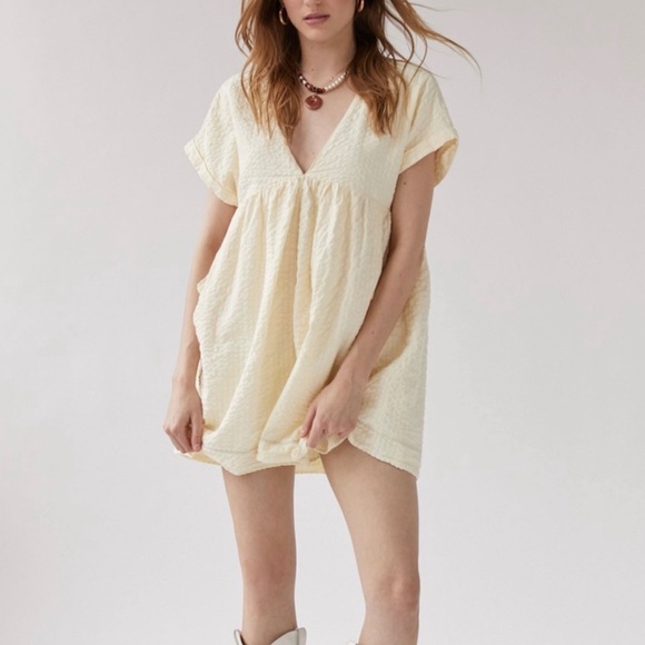 Urban Outfitters Dresses & Skirts - NWT- Urban Outfitters Cream Linen Minidress